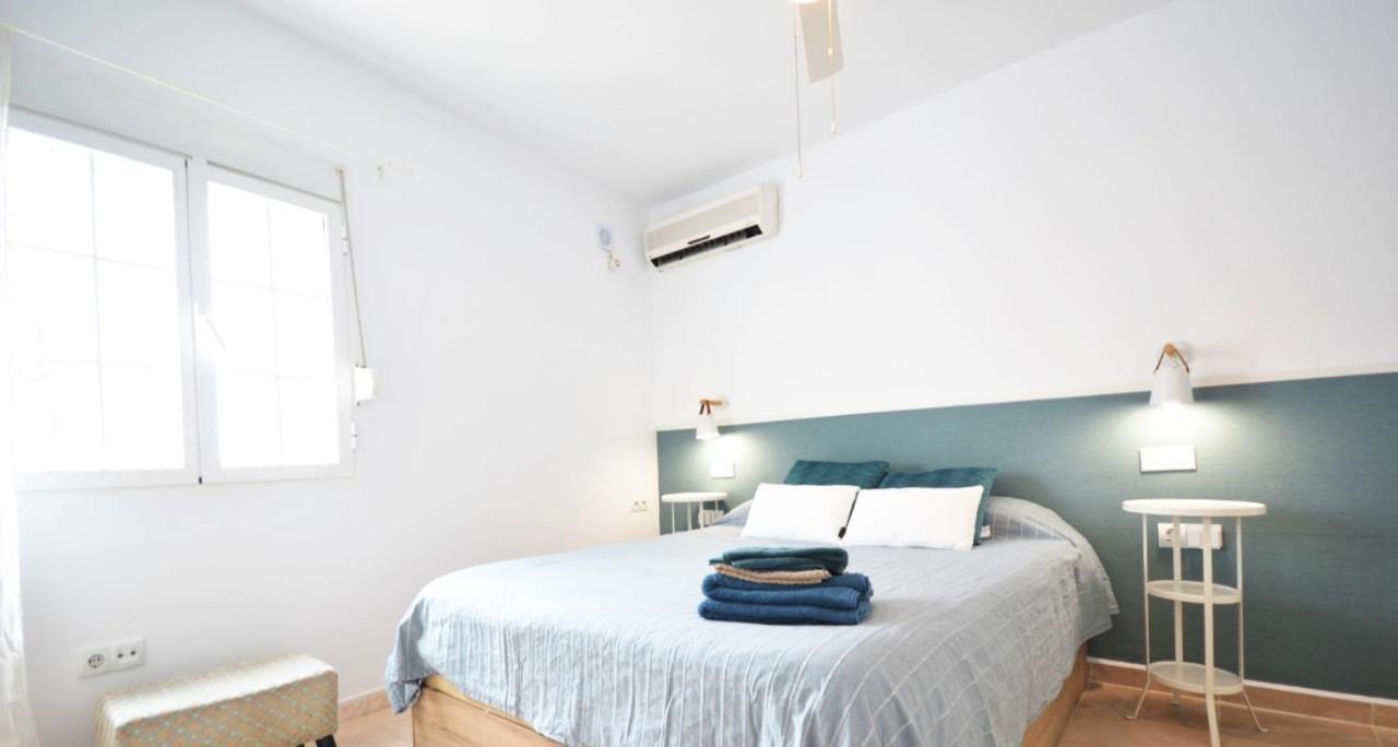 Apartamentos Alazul Jrj Конил-де-ла-Фронтера Екстериор снимка