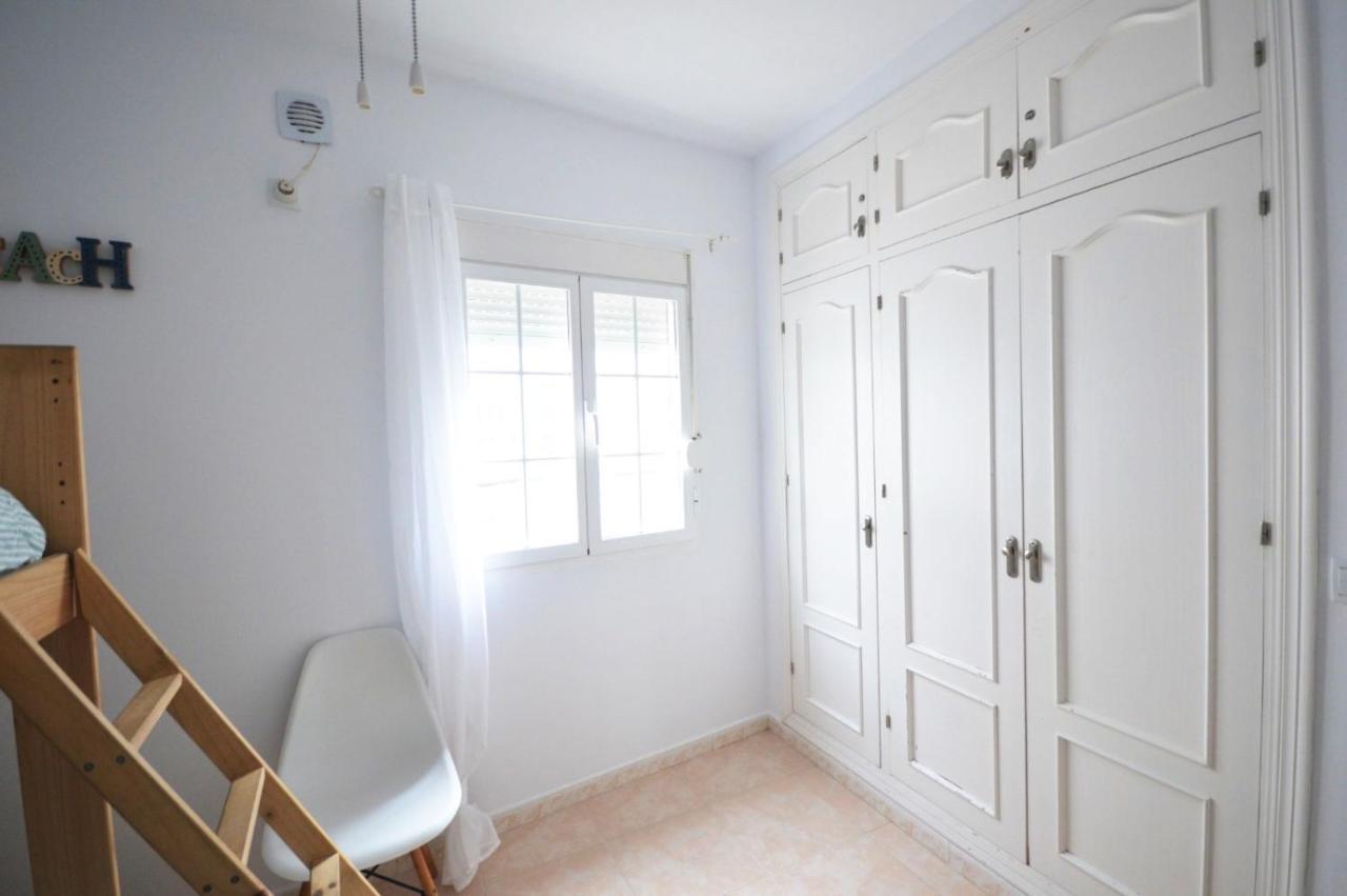 Apartamentos Alazul Jrj Конил-де-ла-Фронтера Екстериор снимка