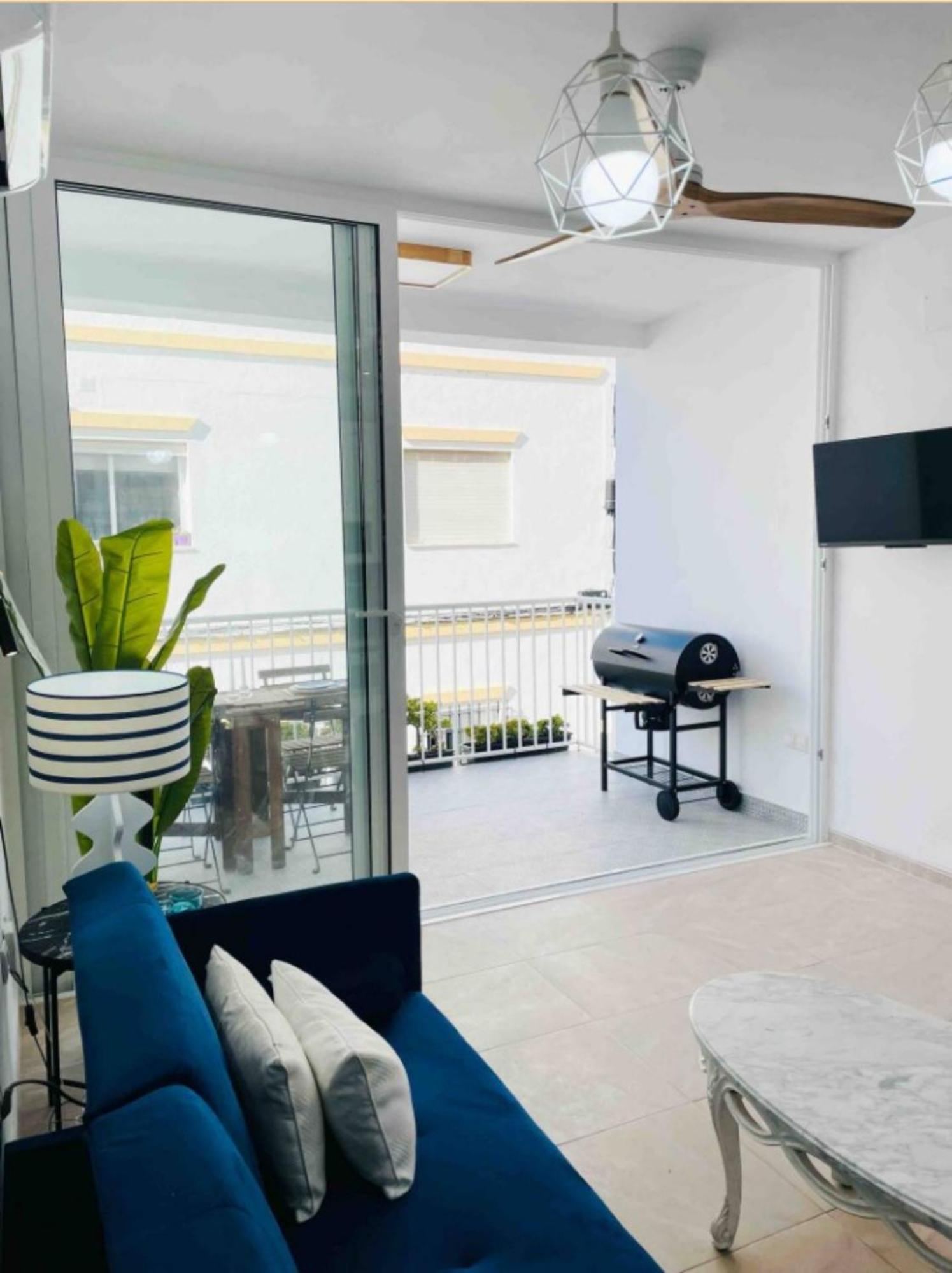 Apartamentos Alazul Jrj Конил-де-ла-Фронтера Екстериор снимка